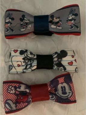SALE: Mickey Minnie Seatbelt Bows with Velcro for purses like Harvey’s